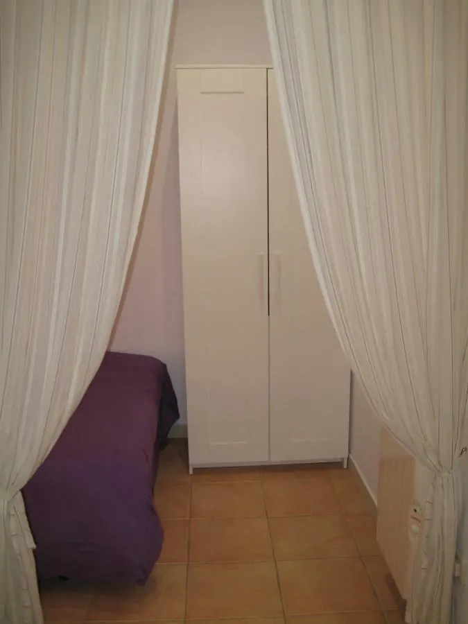Joan Apartment يوريت دي مار